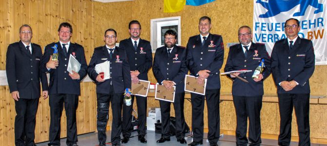 3.821 Gründe für Feuerwehr und „Helfer vor Ort“. 3.821 Gründe für Feuerwehr und „Helfer vor Ort“.